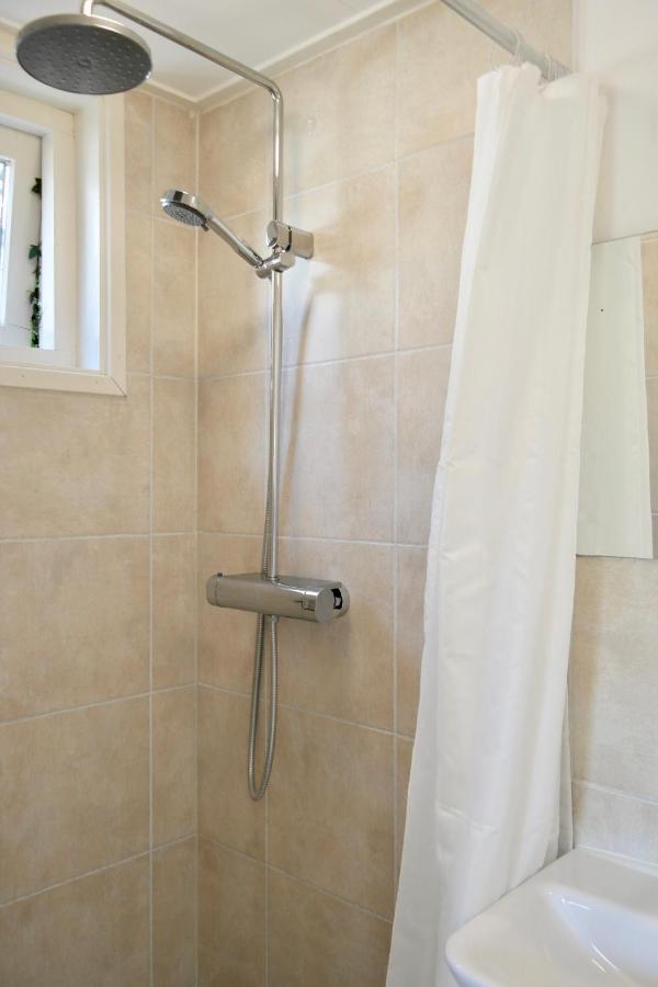 Holiday Home Flori Берген Экстерьер фото